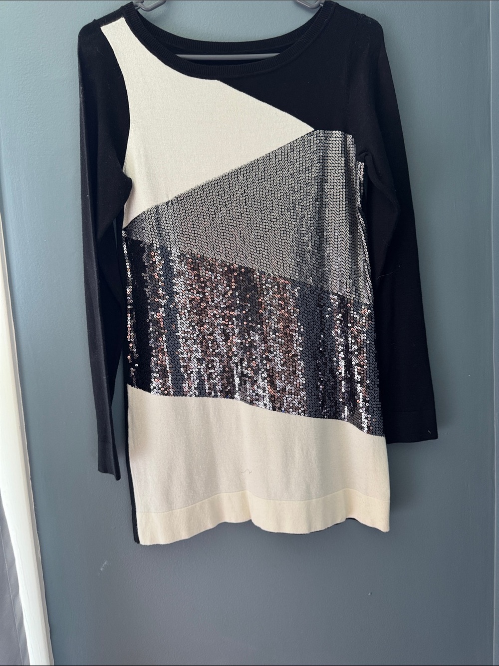 Express Black & Ivory Geometric Sequin Long Sleeve Top